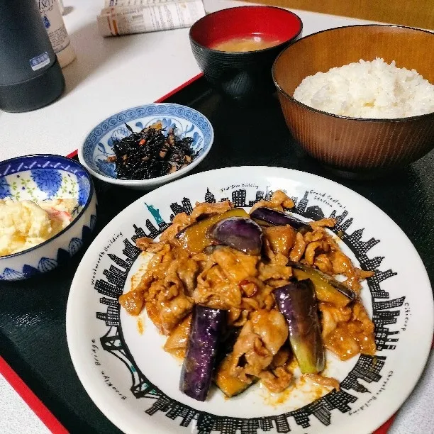 Snapdishの料理写真:豚肉とナスの味噌炒め定食|ariyo4200さん