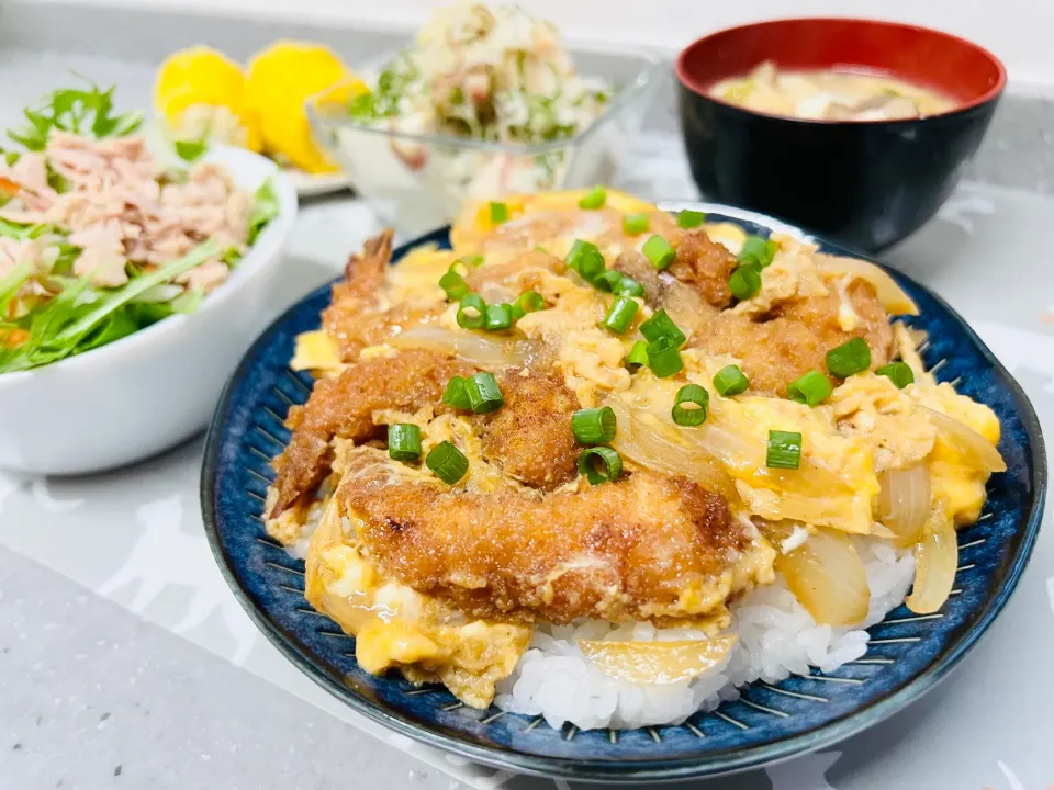 「海老カツ丼」|バシュランさん