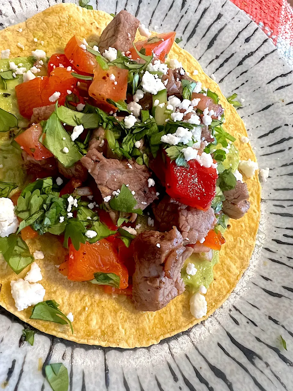 Beef Steak Tacos With Roasted Bell Pepper Salsa|Sayaka Jinsenji Huletteさん