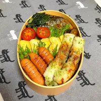 Snapdishの料理写真:鯖の蒲焼き弁当| つーたんさん