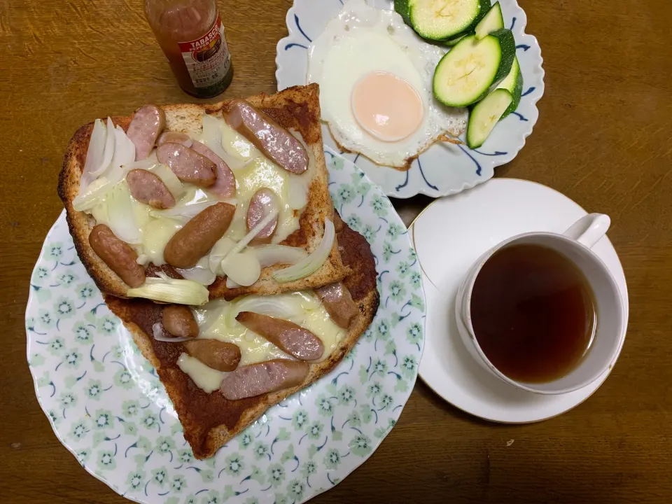 昼食　ピザトースト|ATさん