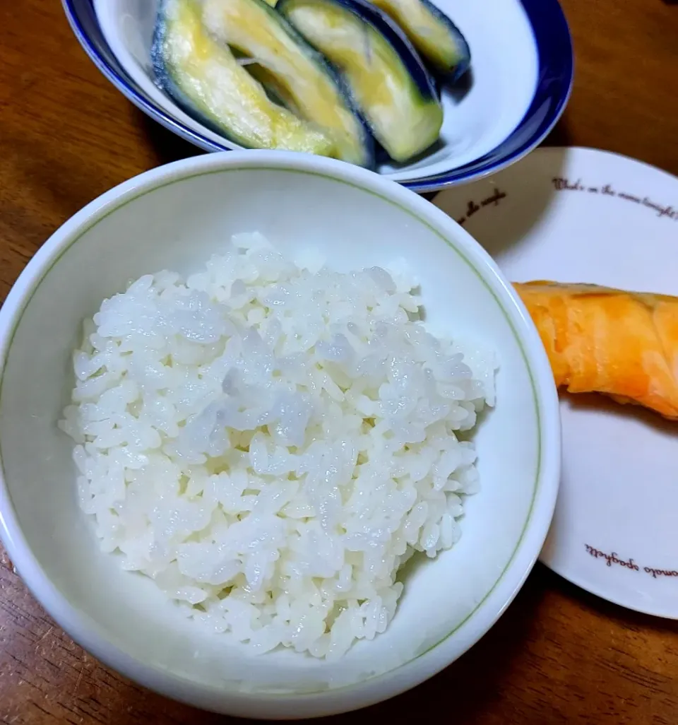 私の大好きな鮭 漬物と八代目儀兵衛米のご飯|あかね空さん