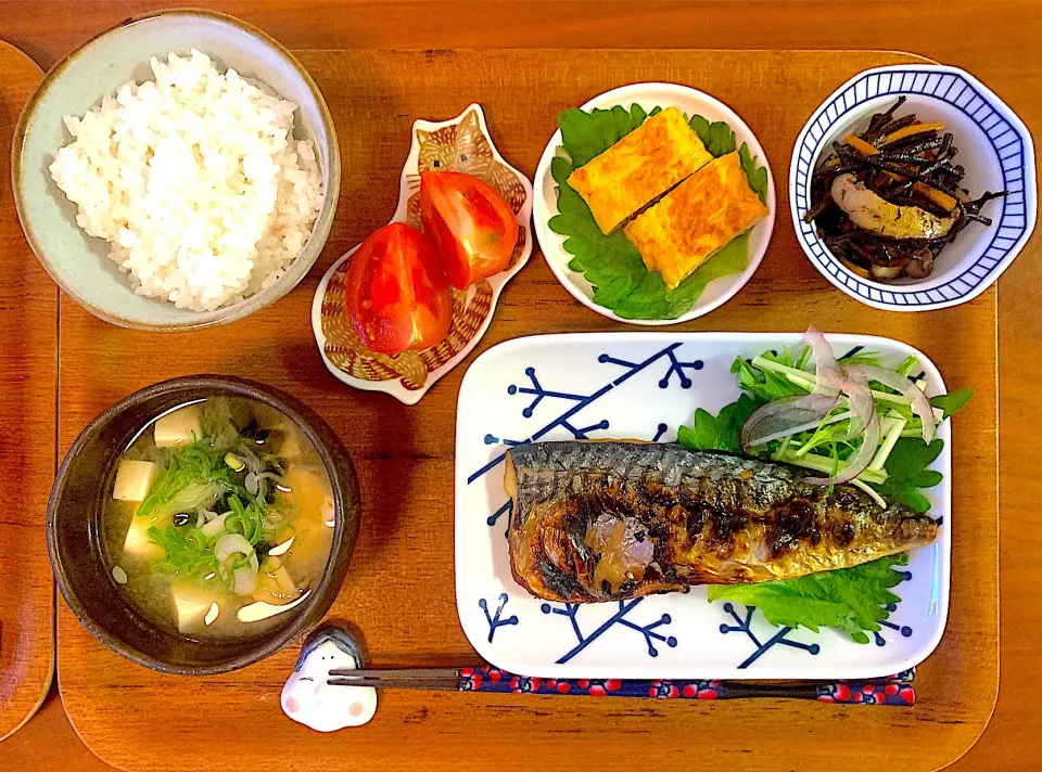 焼き塩鯖の献立🐟|すずさん