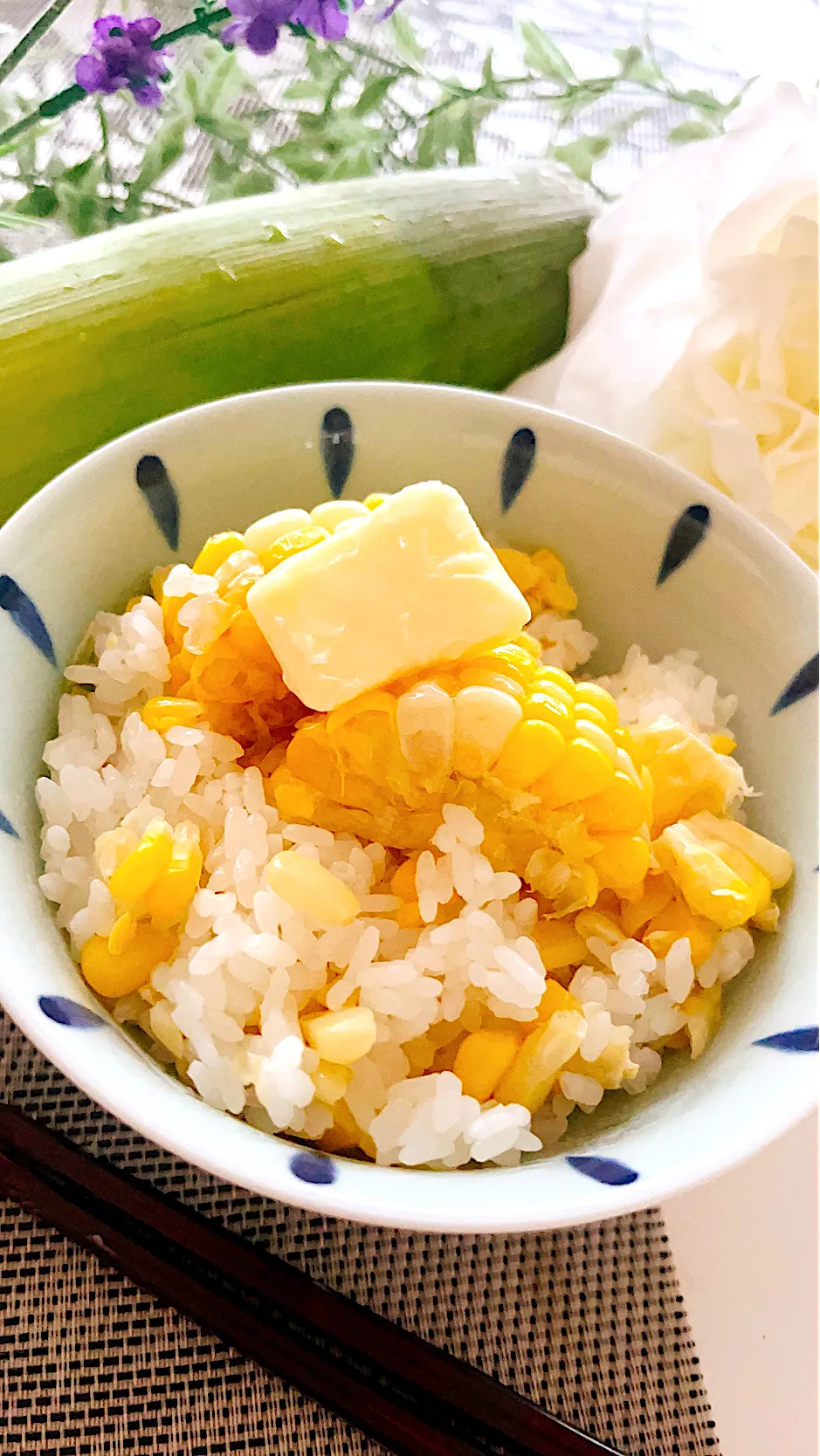 甘甘娘で🌽とうもろこしごはん🍚😋塩麹パウダー入れたらまろやかになりました☺️|ゆかこさん