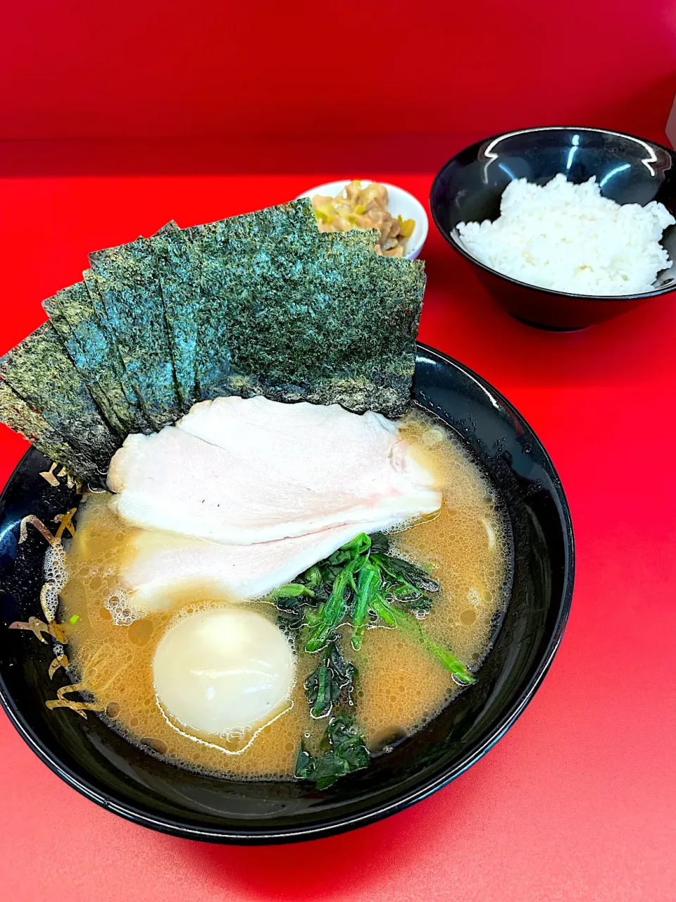 かわみ家さんで半🍜半🍚+コマチャ|たかさん