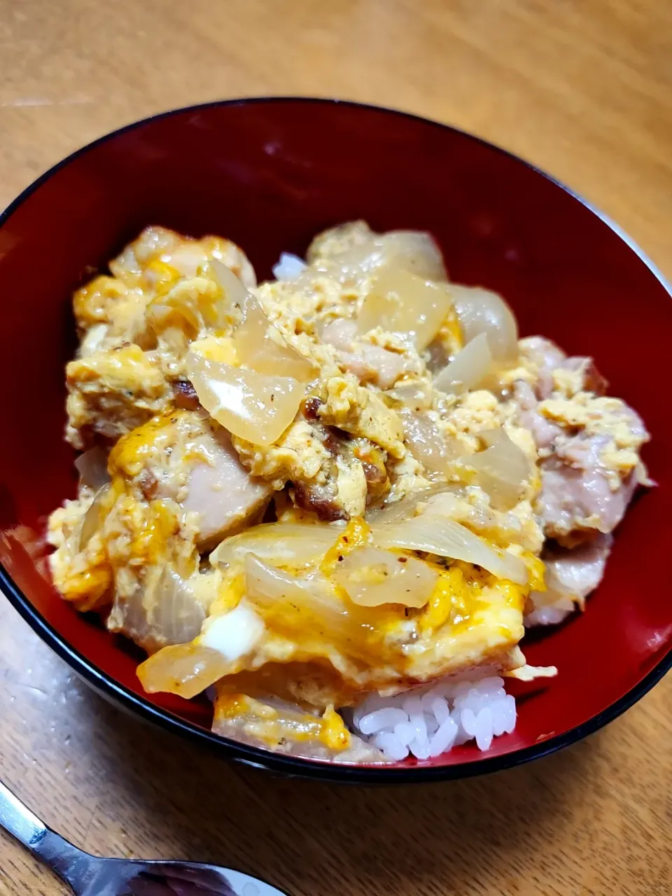 Snapdishの料理写真:塩麹パウダーで、親子丼|milk15さん