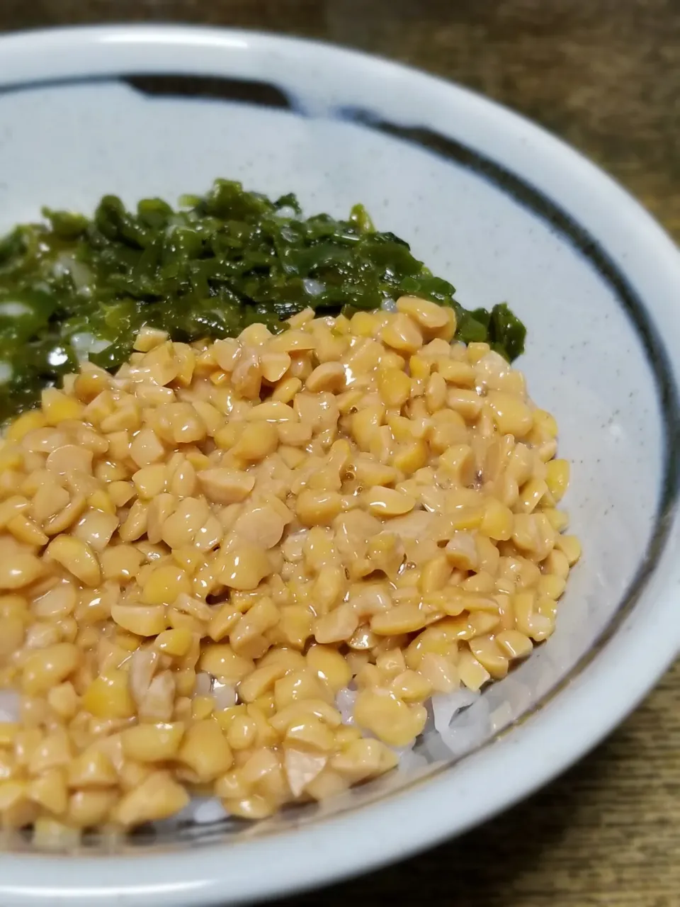 パパ作👨めかぶ納豆丼|ぱんだのままんさん