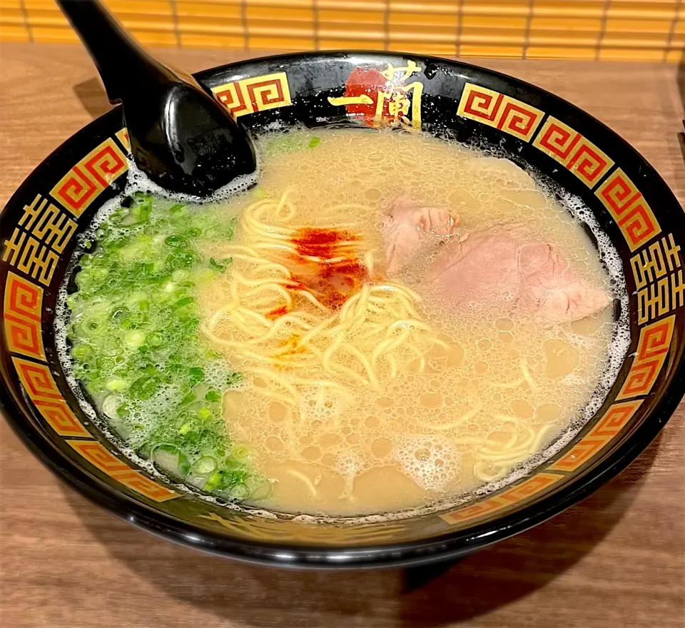 一蘭さんでやわ麺|たかさん