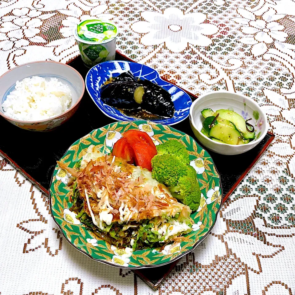 grandmaの晩ごはん☆ 今夜はキャベツ焼き…茄子の揚げ浸し…きゅうりの浅漬けで頂きます|kaoriさん