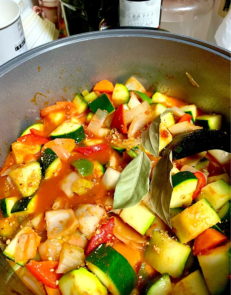 Snapdishの料理写真:Making Vegetable Ragu|gonbenさん