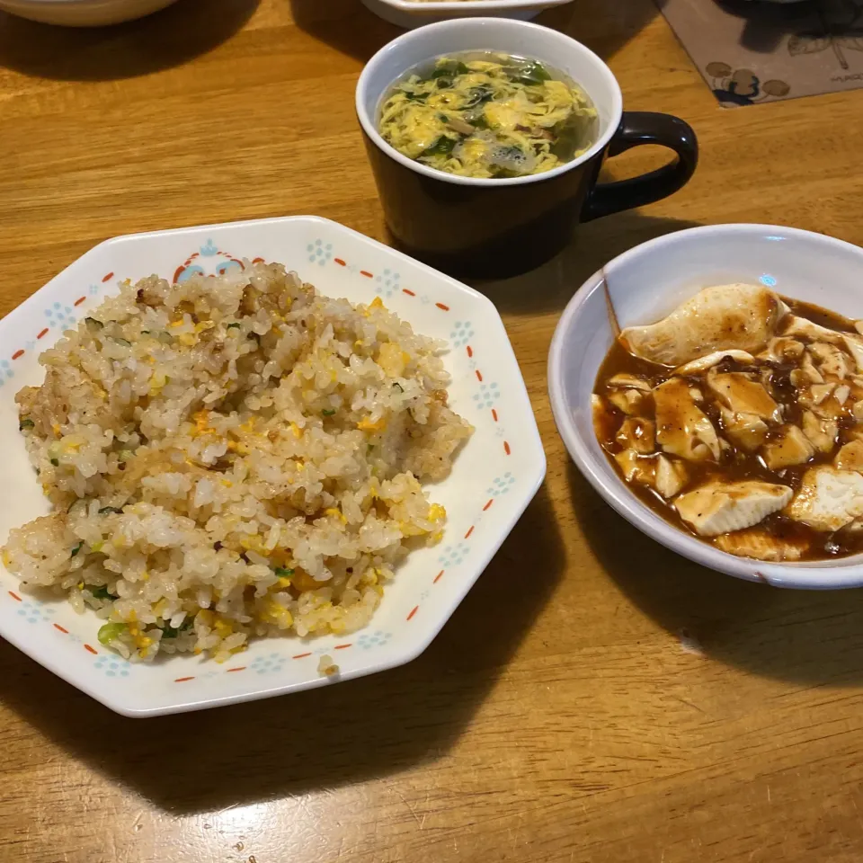 ガーリックたまごチャーハンと、麻婆豆腐と、卵スープ|もえさん