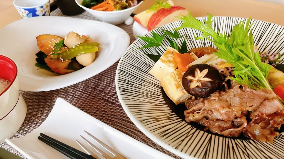 和牛すき煮　鰆のみりん焼き|トモロヲさん