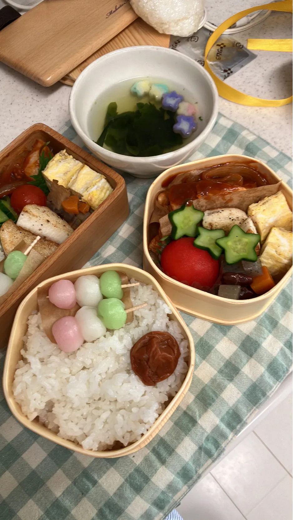 Snapdishの料理写真:☆きゅうりとポークケチャップ弁当|たんぽぽさん