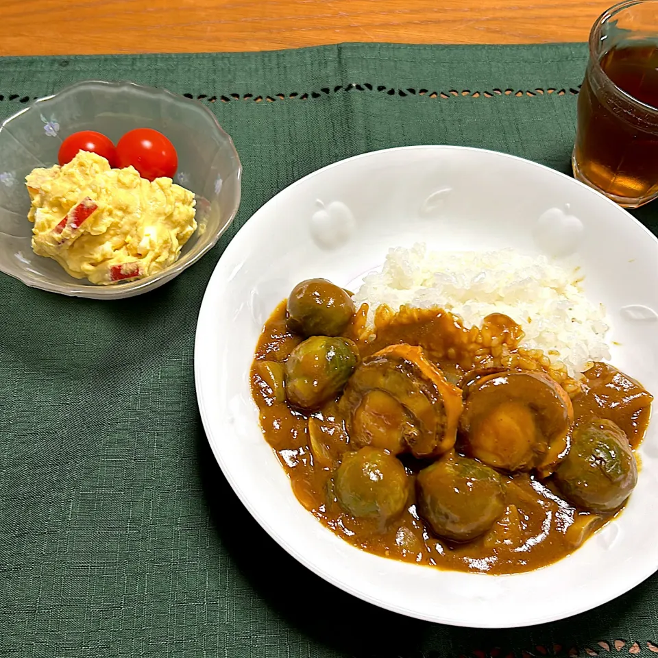 ホタテと芽キャベツのカレー🍛|柚子きりかさん