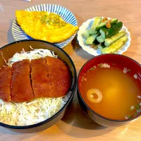 Snapdishの料理写真:ソースカツ丼| yukopunさん