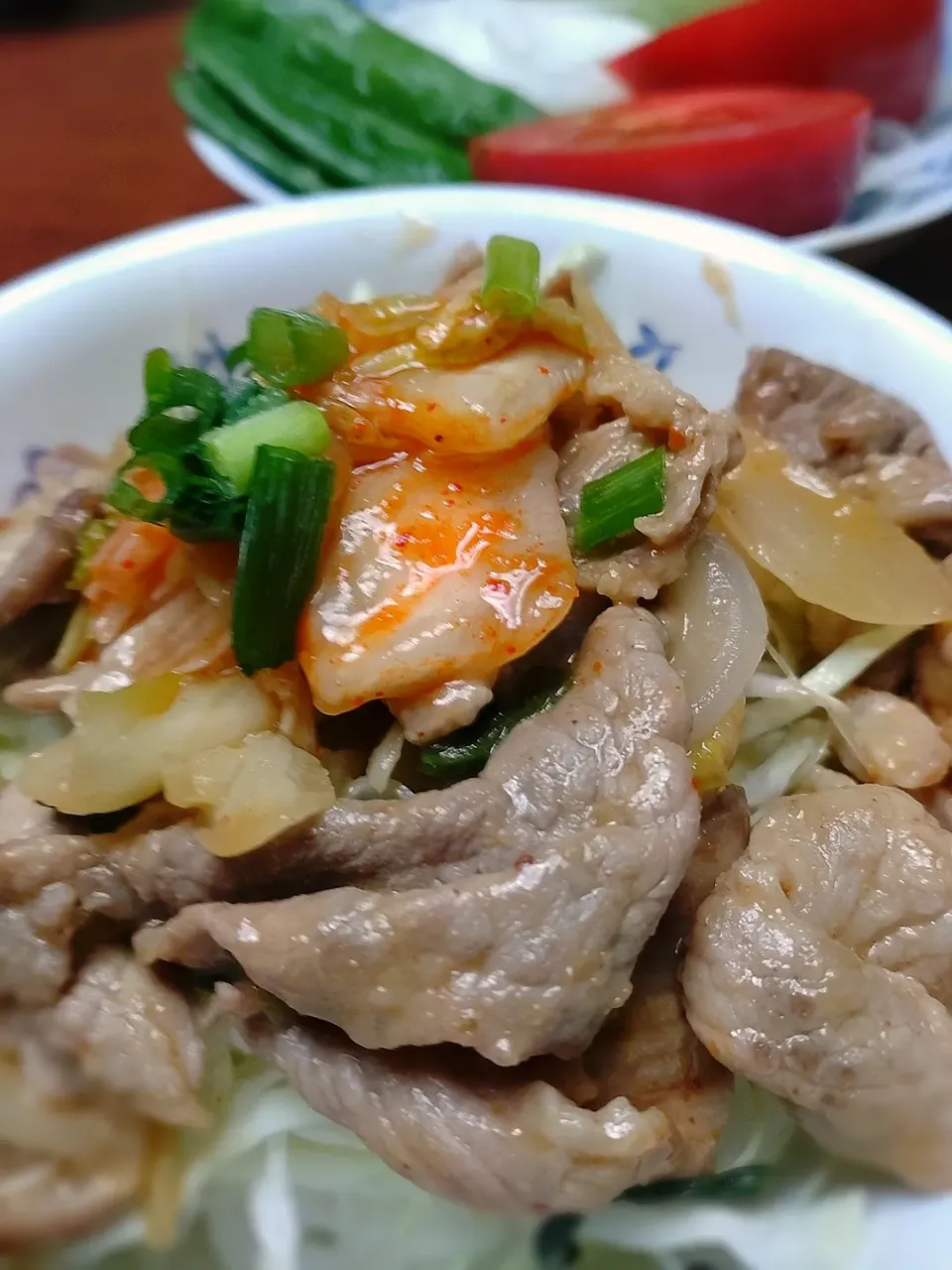 キムチ丼
サラダ|しゅがーさん