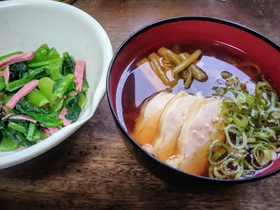 手作りの鶏醤油ラーメン、小松菜とビアソーセージのごまドレッシング|にんにくと唐辛子が特に好き❤️(元シャリマー)さん