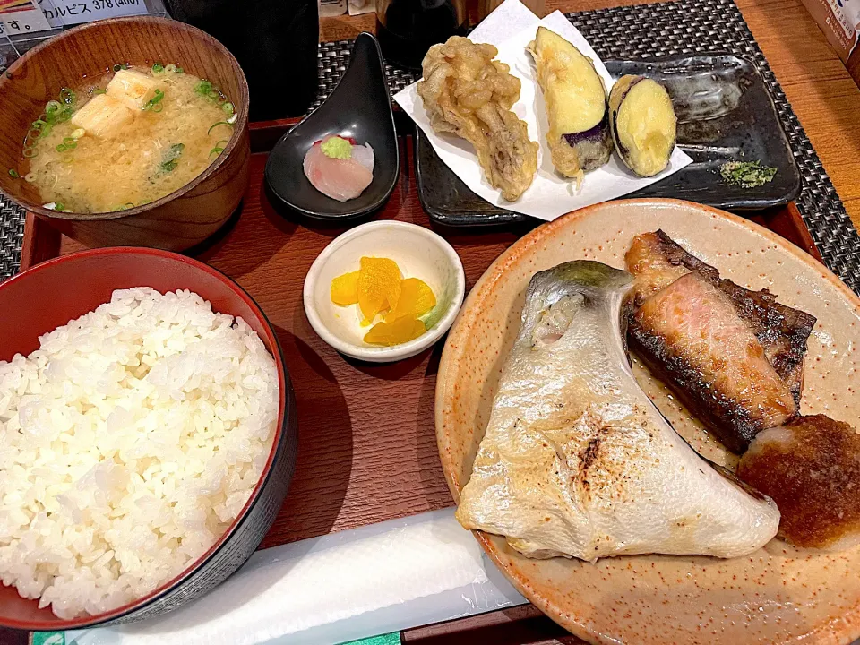 昨日のぶりカマ定食🐟🩵|＊C＊さん