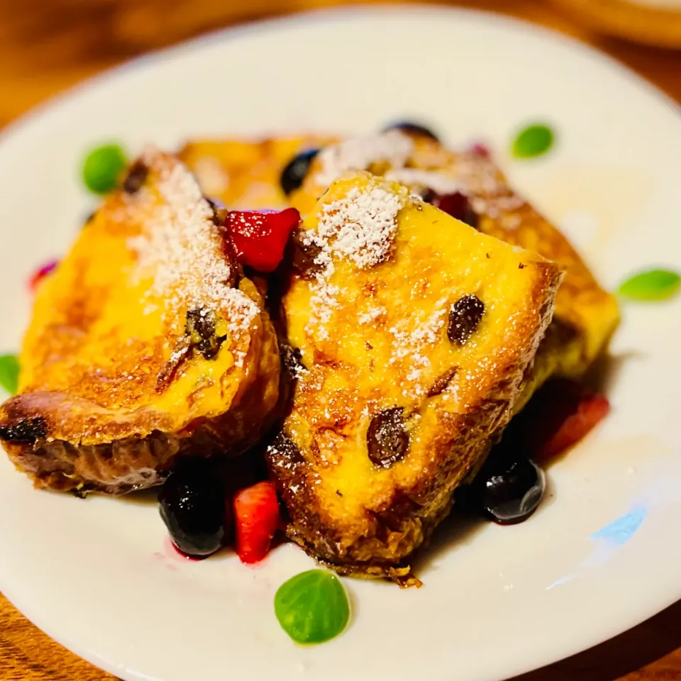 レーズンフレンチトースト🍇Raisin Bread French Toast|アッコちゃん✨さん