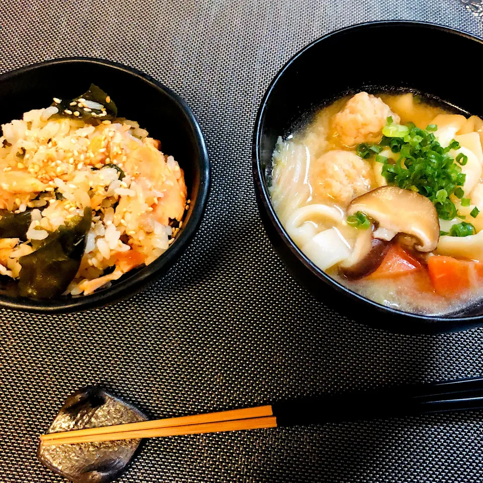 鮭わかめごはん＆だご汁|ユミさん