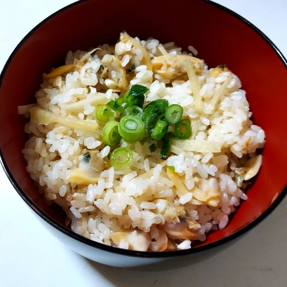 今日のお昼　あさりと新生姜の炊き込み御飯|あかね空さん