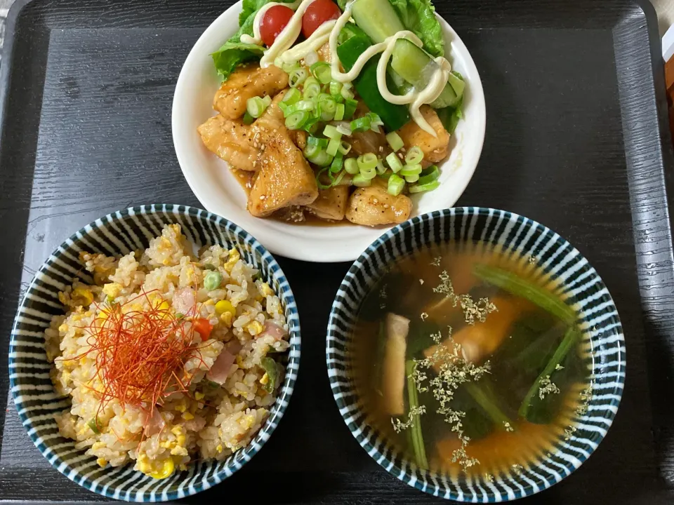 Snapdishの料理写真:炒飯＆鶏の照焼とコンソメスープ|まちゃさん