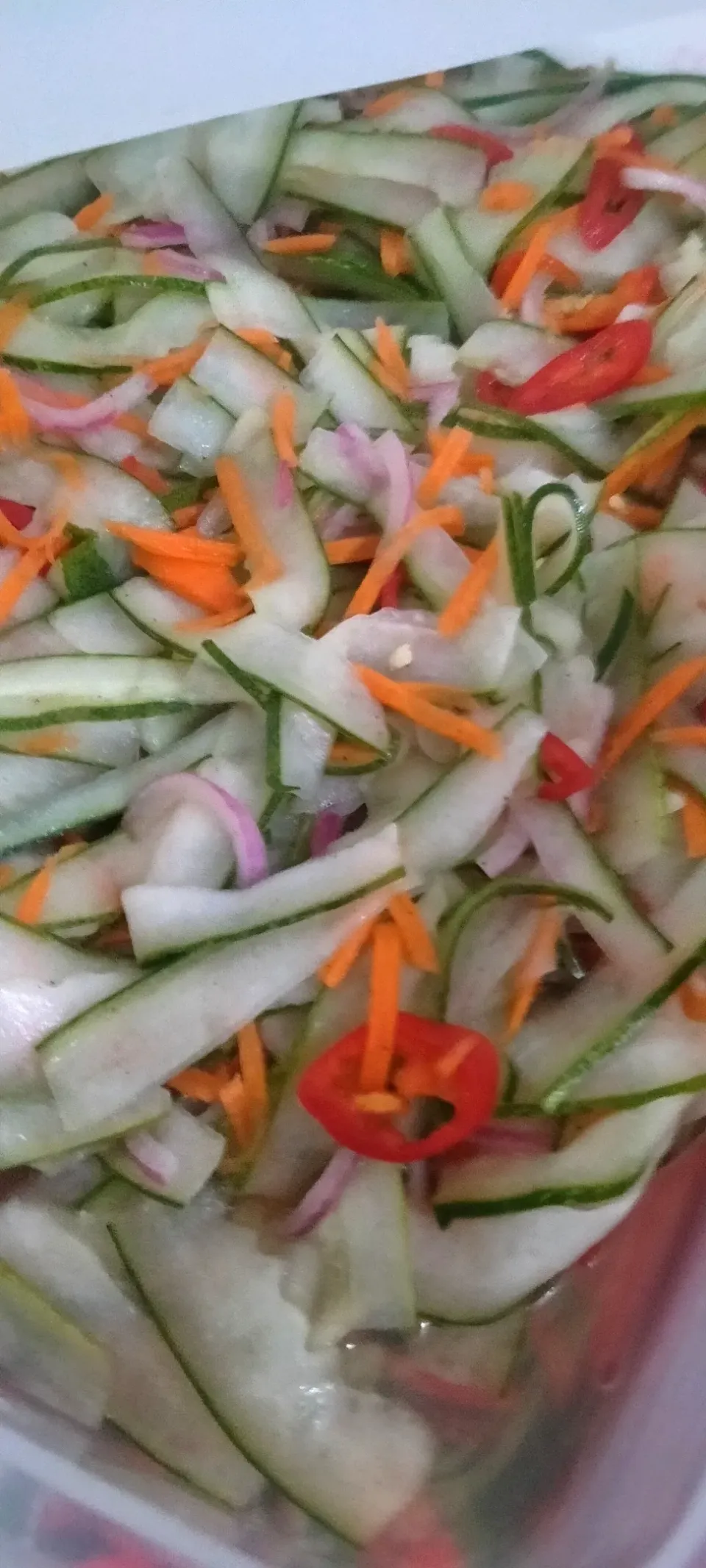 Cucumber &  Carrot Salad|Harlina  (Malaysia)さん