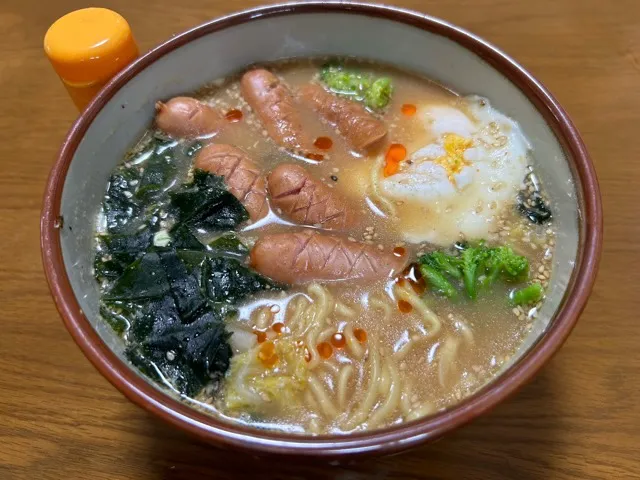 マルちゃん正麺🍜、豚骨醤油味❗️( ^ω^ )✨|サソリさん