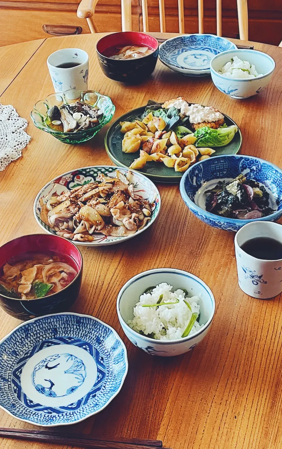 昨日の残り物にちょい足しブランチ🍽|マアコさん