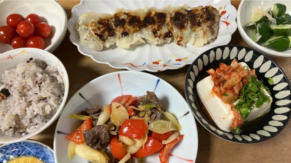 Snapdishの料理写真:6/30 餃子|はるははさん