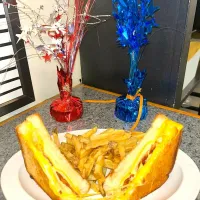 Snapdishの料理写真:Three Cheese Grilled Cheese Sandwich with French Cut Fresh Fries|Fastcook2021さん