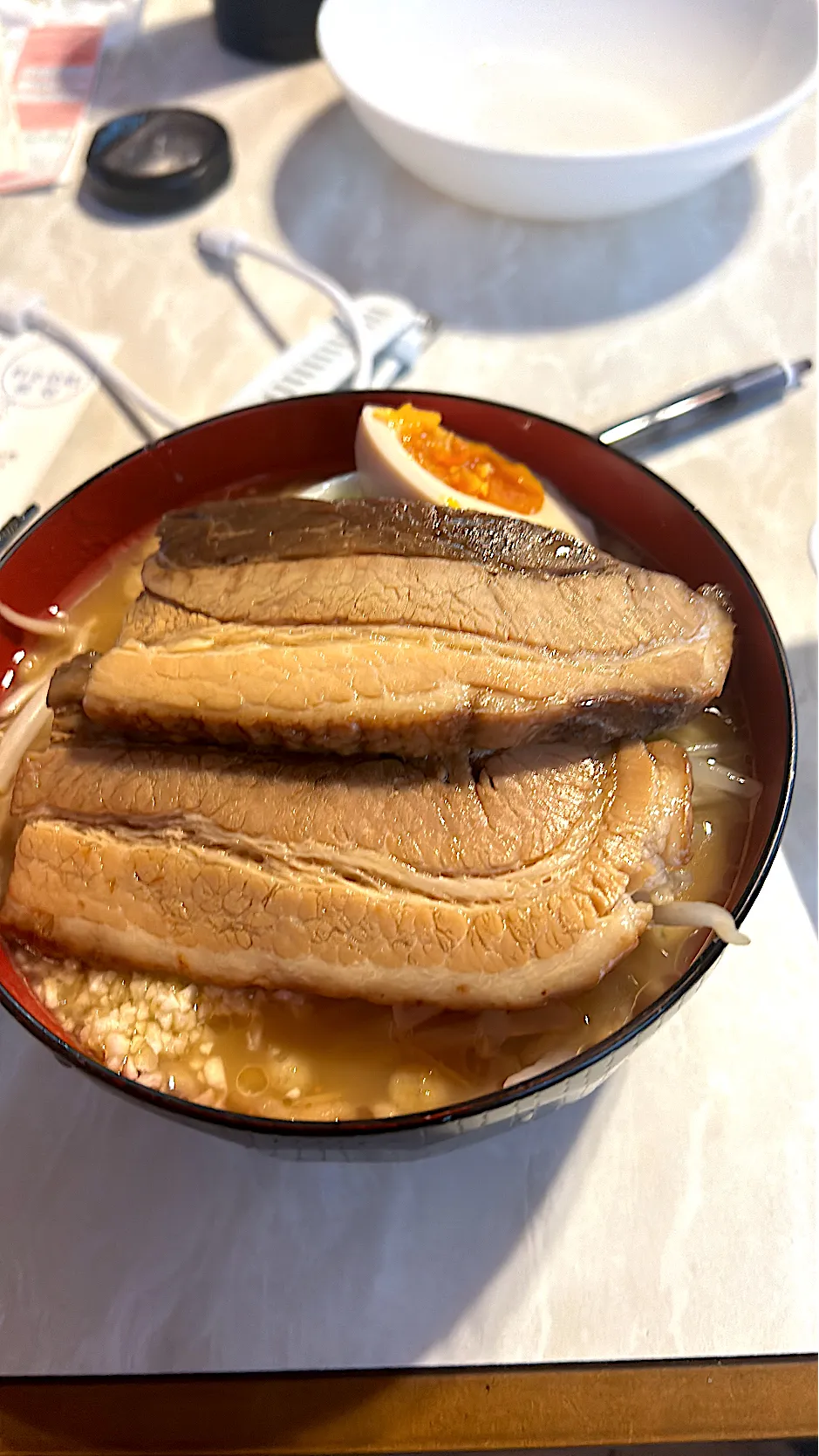 二郎系ラーメン、セブンでチャーシュー買って作ってみた！|岩崎よしたかさん