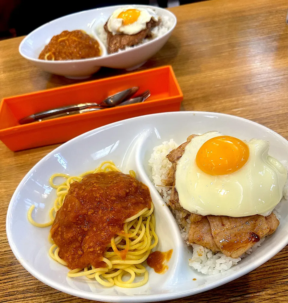 Snapdishの料理写真:地元の老舗洋食店　久しぶりに食べたスペシャルライス|タマチャンフーズさん