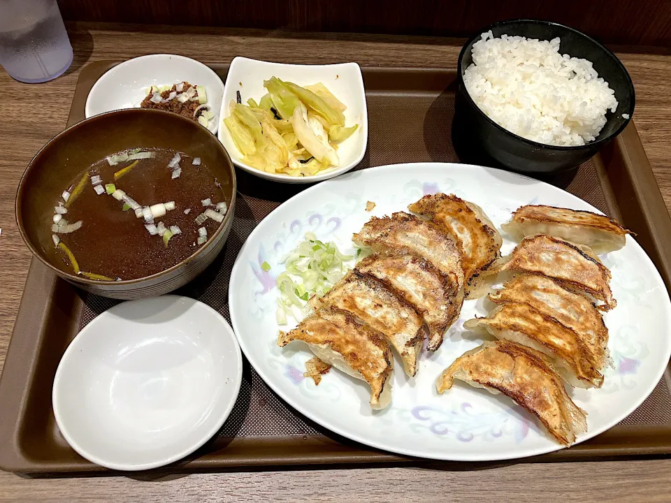 餃子定食|しのぶさん