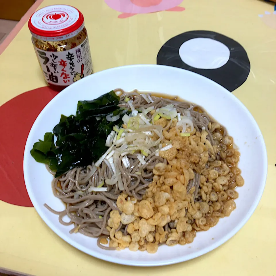 本日のテレワーク飯の冷やしたぬき蕎麦|Kojiさん