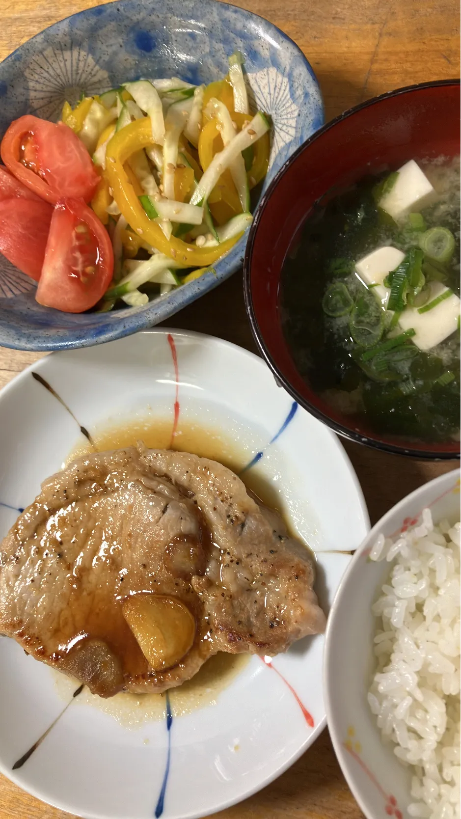 7/2 豚肉のにんにく醤油焼き|はるははさん