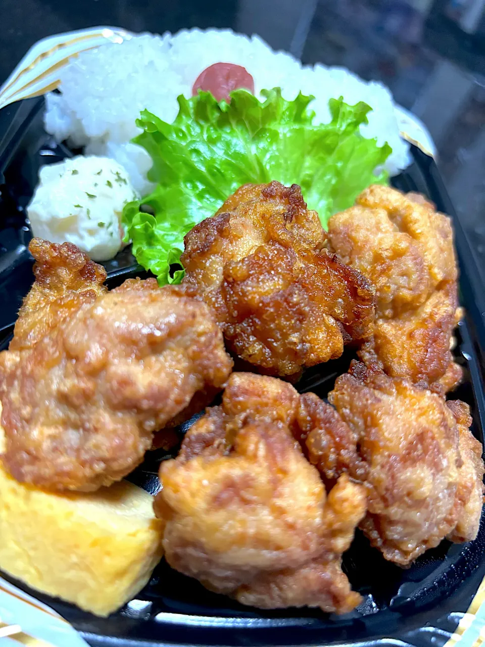 からあげ弁当|saturnさん