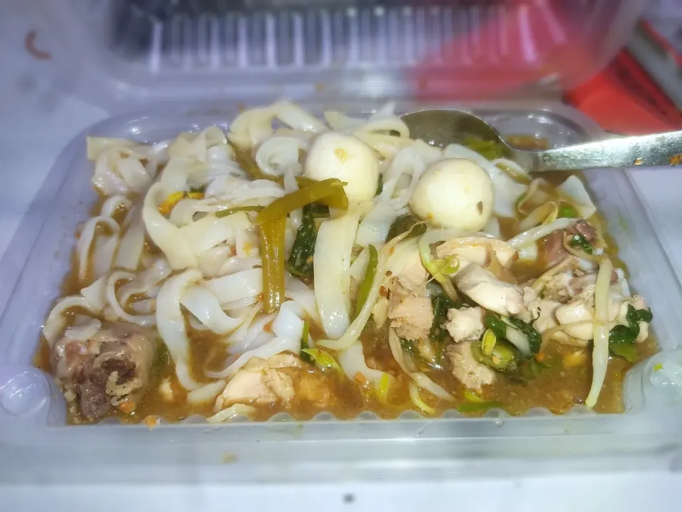 Snapdishの料理写真:koay teow celup|DarrlyingAdamAbdMalekさん