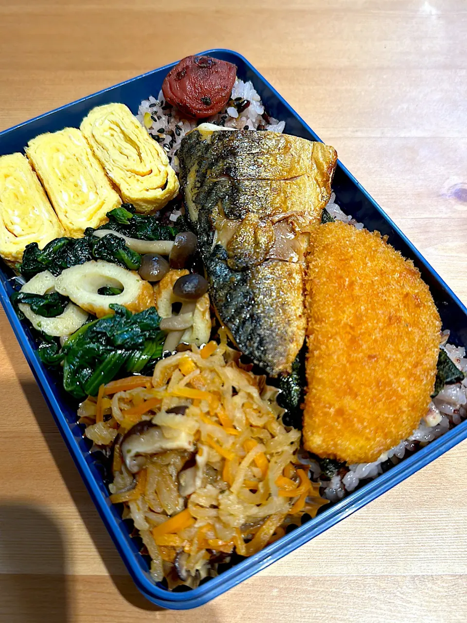 お弁当|メガネおばさんさん