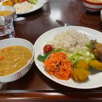 Snapdishの料理写真:甘酒玄米粉カレーのランチ*vegan|Yu Yu mamaさん