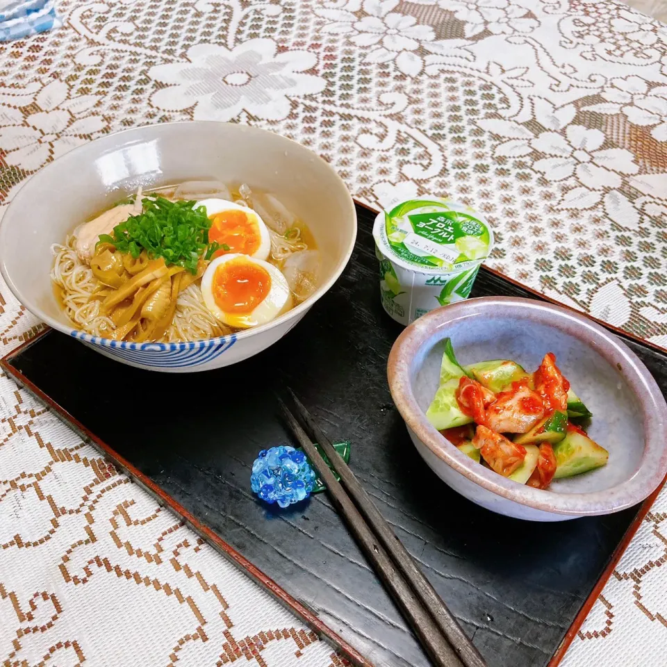 grandmaの晩ごはん☆ 今夜はお素麺で中華風に…
半夏生やからタコ🐙のキムチを…
ちょっと辛い|kaoriさん