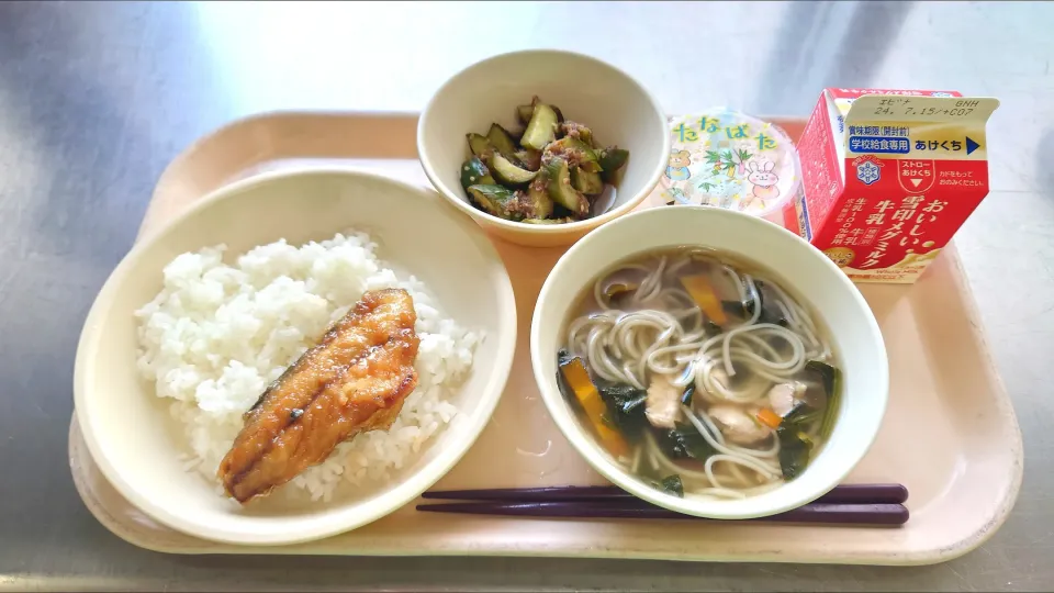 Snapdishの料理写真:今日の給食(7/4)|えっちゃんさん