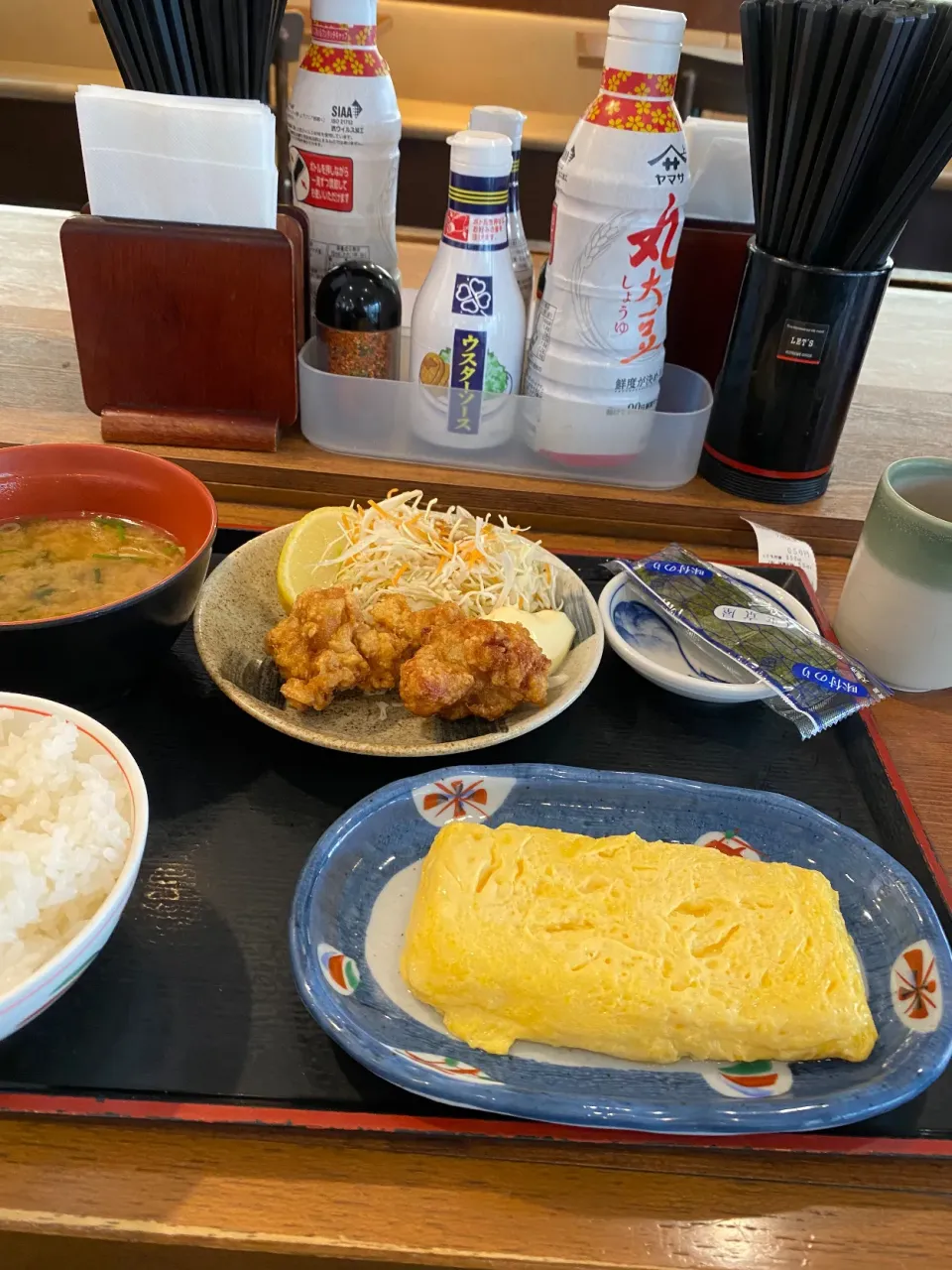 大阪市生野区林寺街かどやの唐揚てだし巻き玉子の朝食|タカちゃんさん