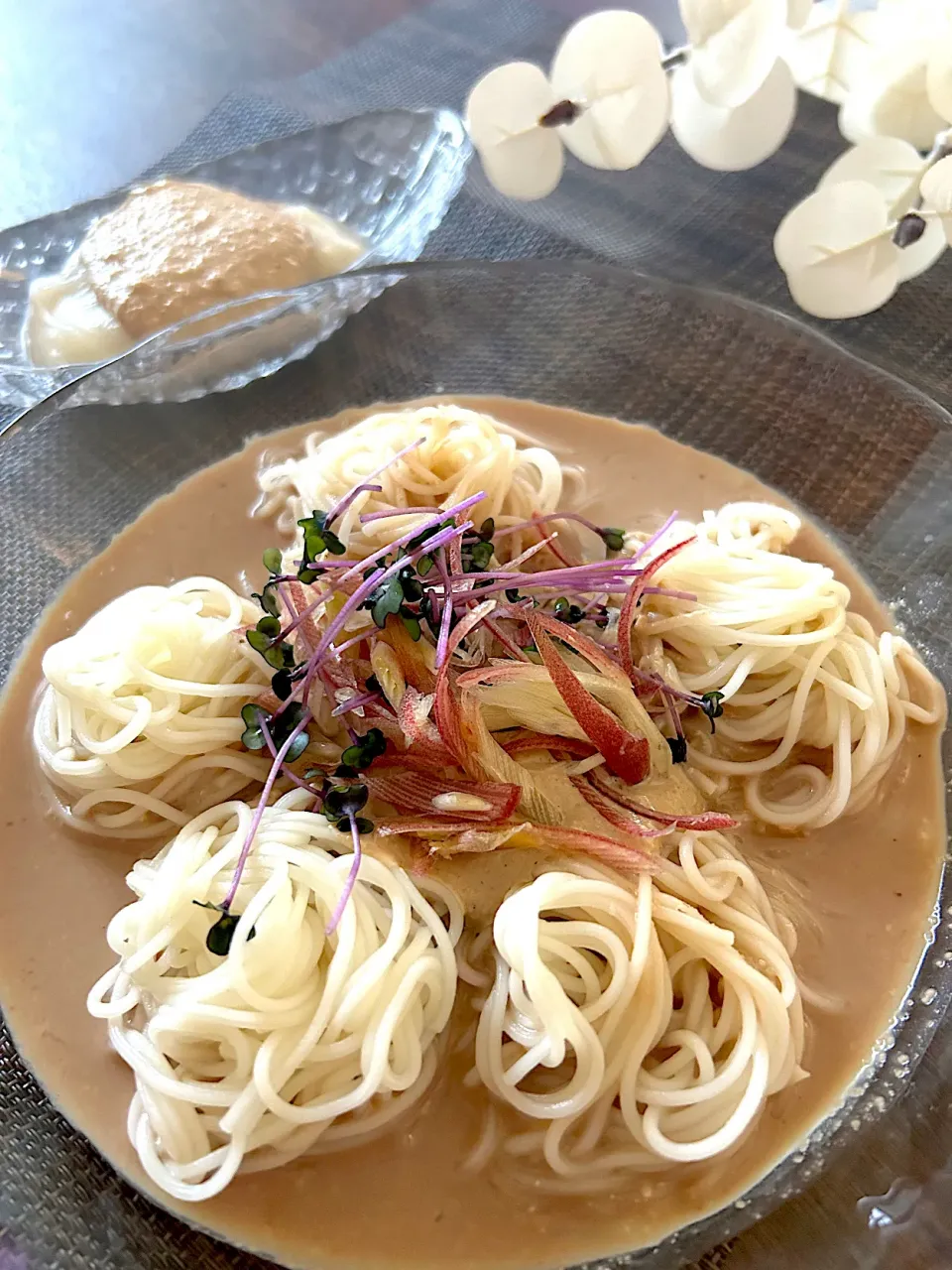 Snapdishの料理写真:クルミだれそうめん|やっちさん