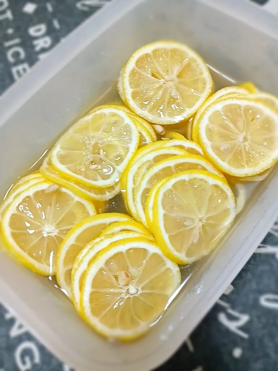 レモンの砂糖漬け🍋|まなみさん