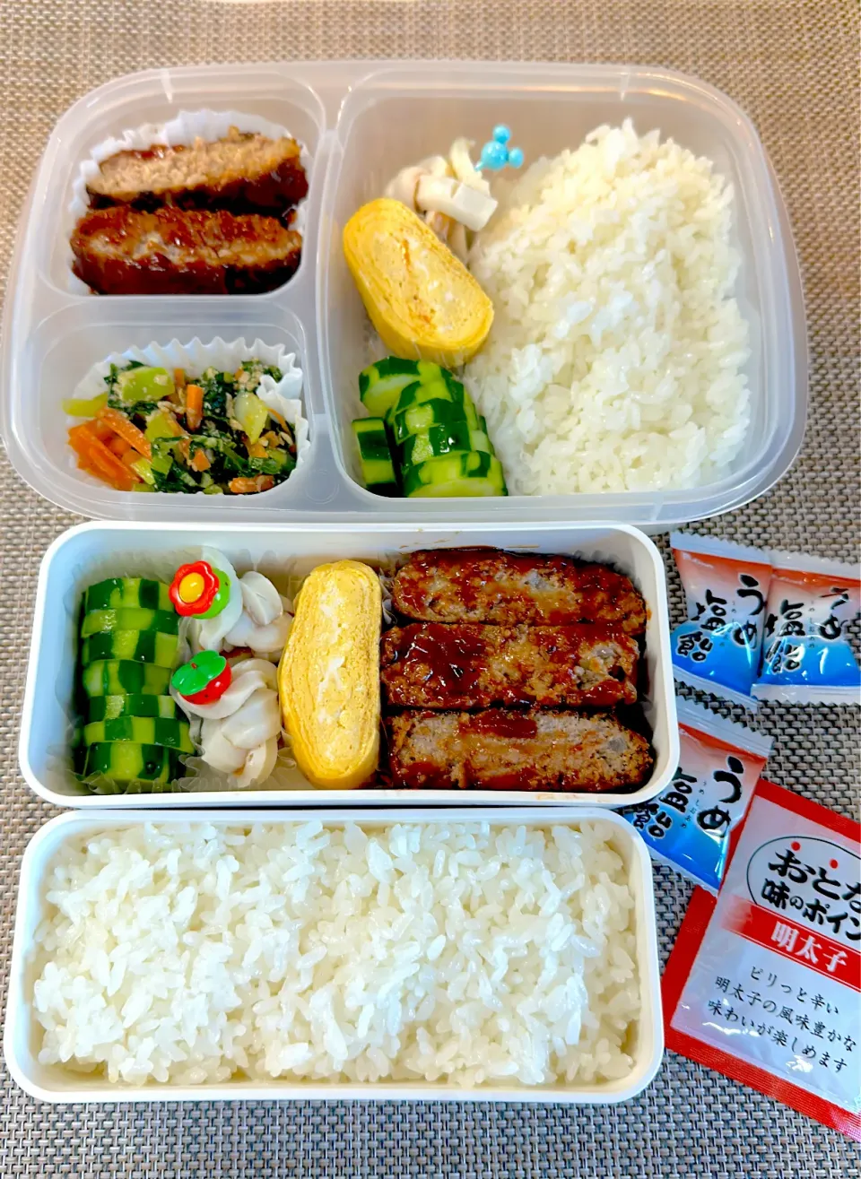 ハンバーグ弁当。旦那さん、娘弁当。|ゆーこ。さん