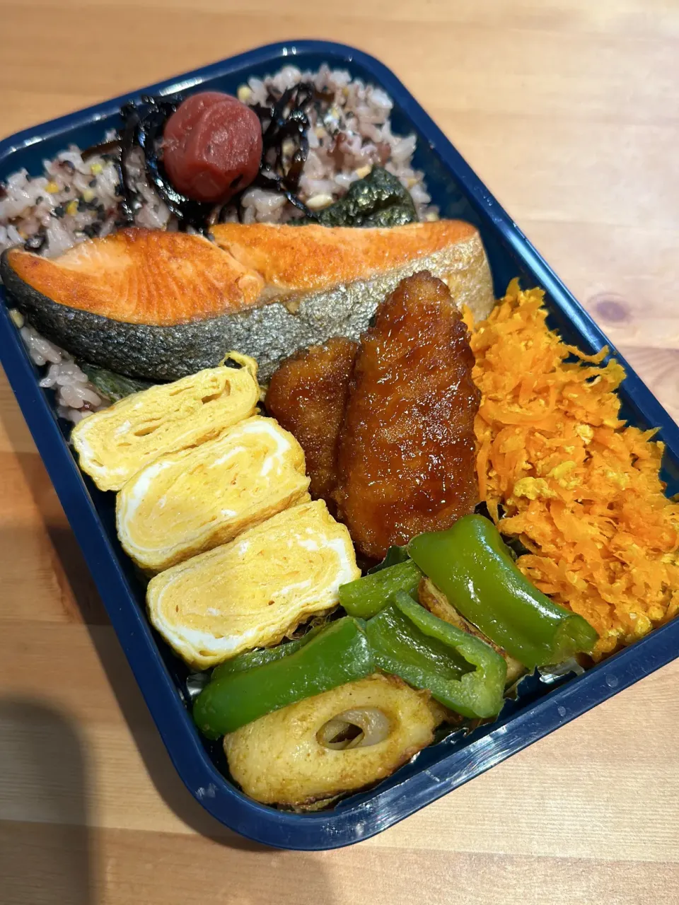 お弁当|メガネおばさんさん