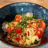 Snapdishの料理写真:トマト🍅ツナ素麺|ぴちこさん