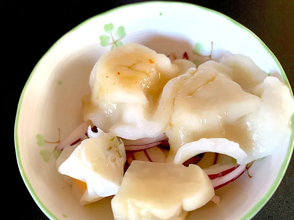 Snapdishの料理写真:ぷるもち水餃子と玉ねぎの中華風|そらまめさん