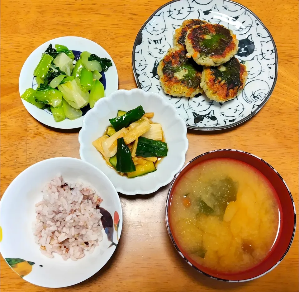 2024 0703　鶏と野菜の大葉焼き　青梗菜のナムル　長芋ときゅうりのしょうが漬け　なめことわかめのお味噌汁|いもこ。さん